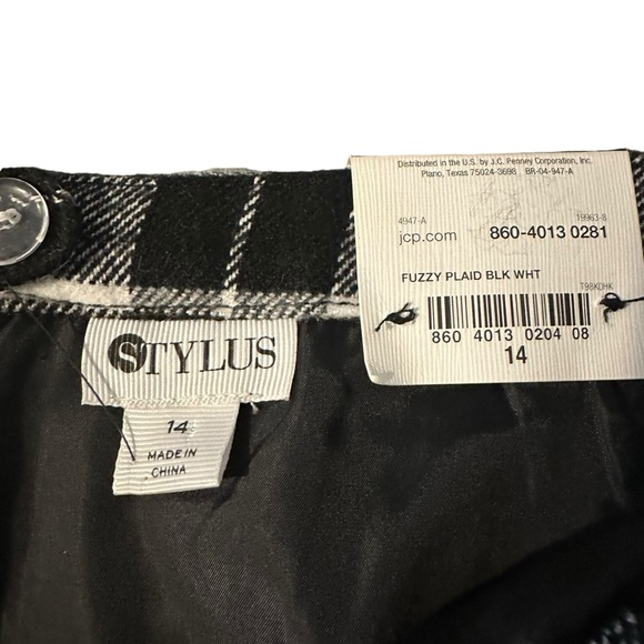 Stylus JCP Fuzzy Black/White Plaid Flannel Mini Skirt Lined NWT Sz 14 Classic - Picture 3 of 9